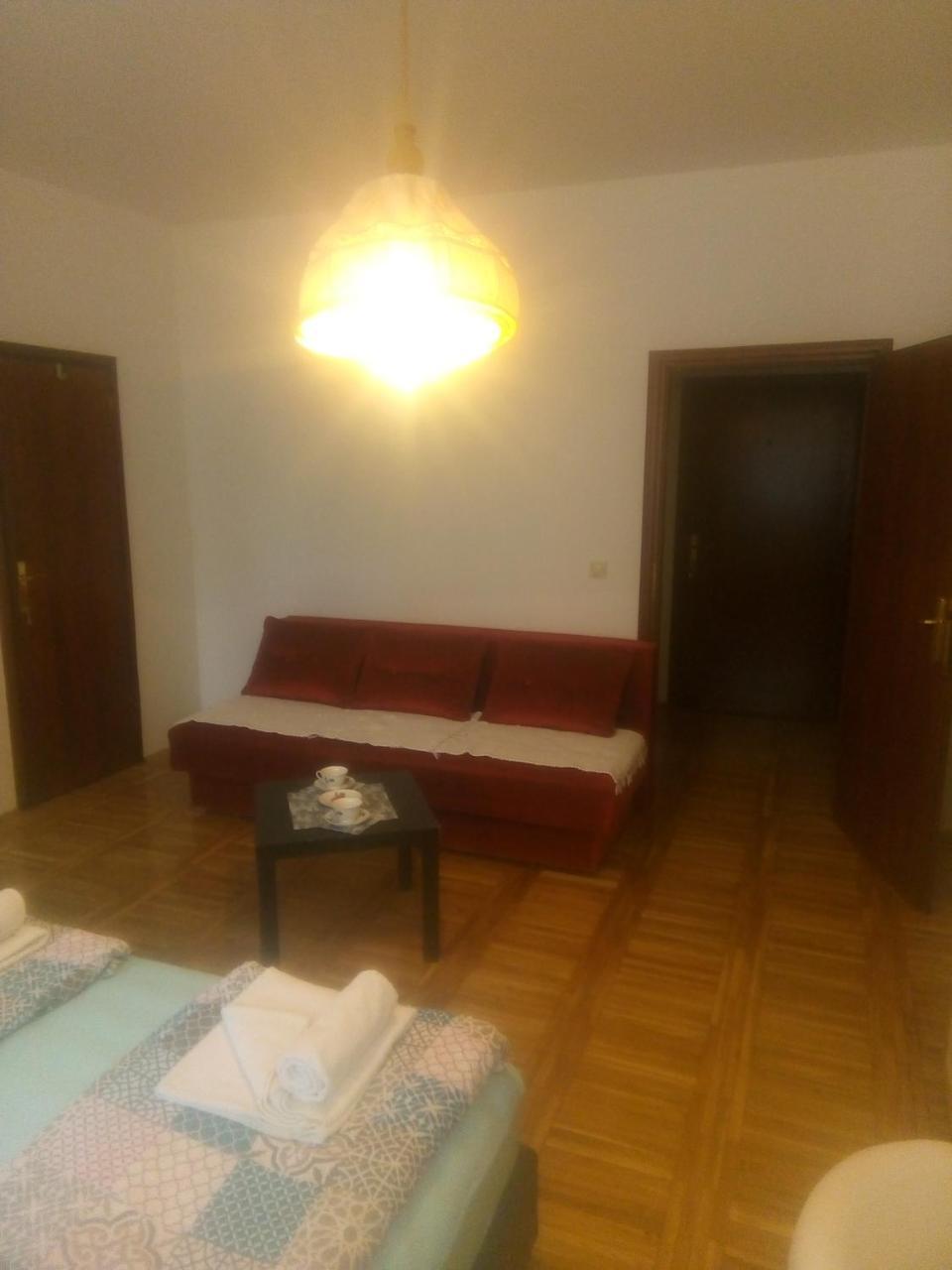 Ivana Center Novi Sad Exterior photo